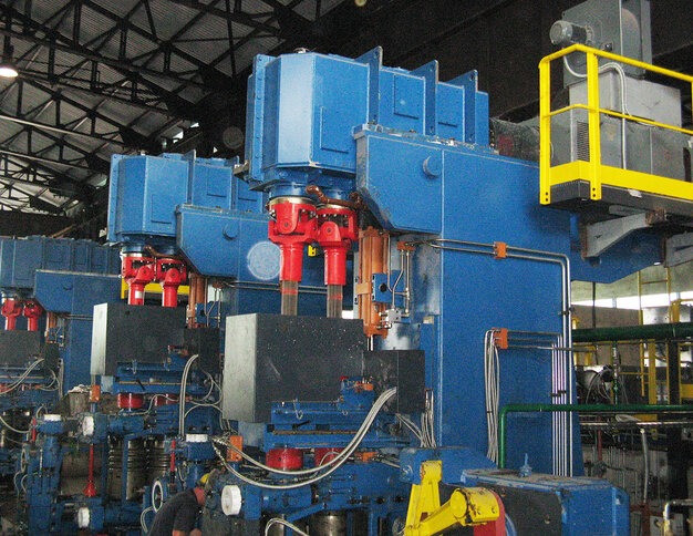 Blue industrial machinery with EPR shafts